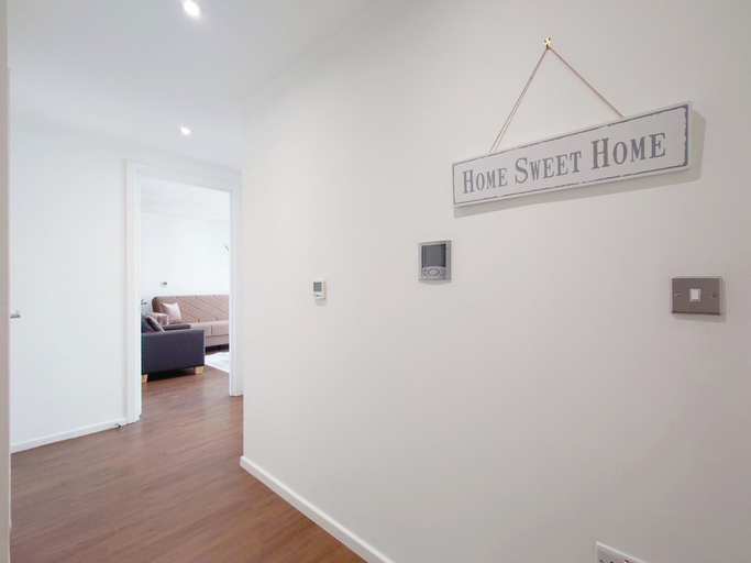 Exterior 3, Capital Stay - Two Bed Apartment In Excel, London