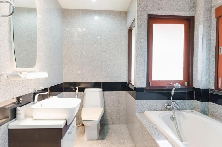 Bathroom 4, Siray Green Resort, Phuket Island
