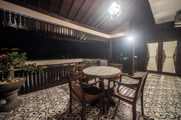 Outdoor dining 5, 3BR Private Pool Tatiya Villa-Nusa Dua, Badung