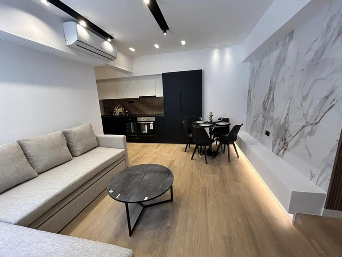 Others 5, BlueMotion - PortStay Complex, Attica