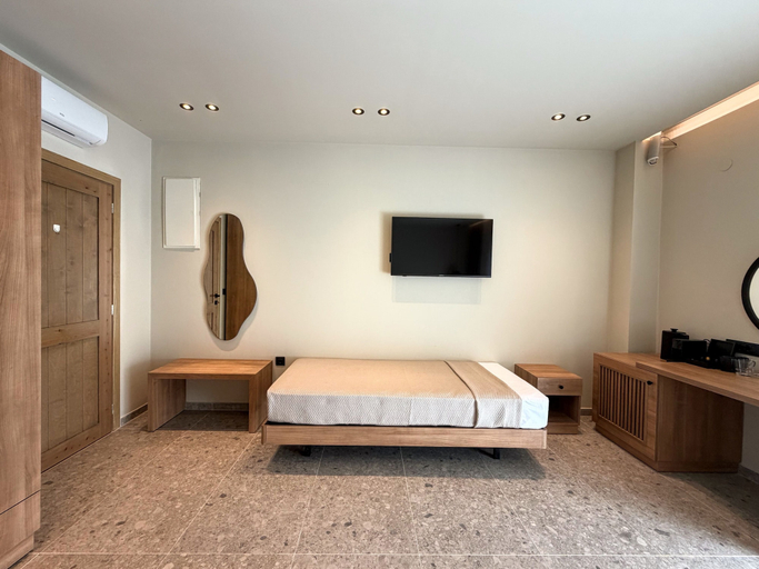 Bedroom 4, Anna Island, Central Macedonia