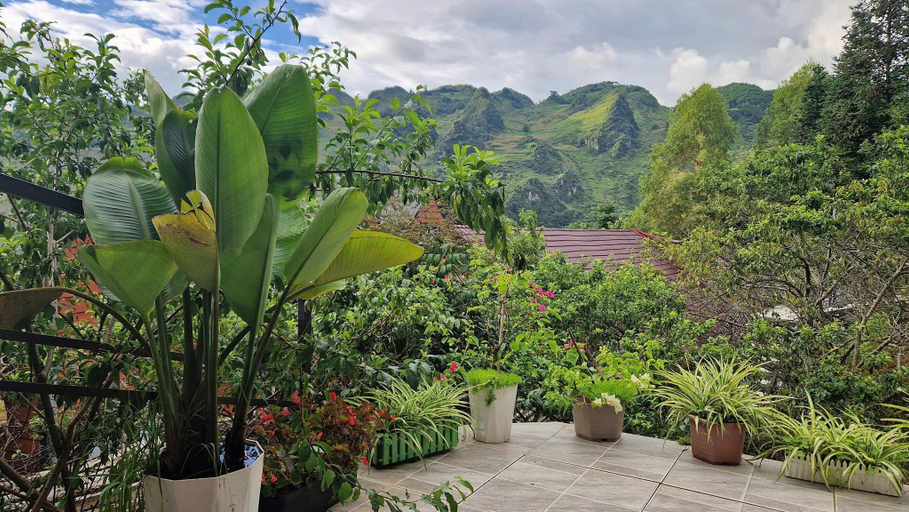 Public Area, Plum Hillside lodge, Đồng Văn