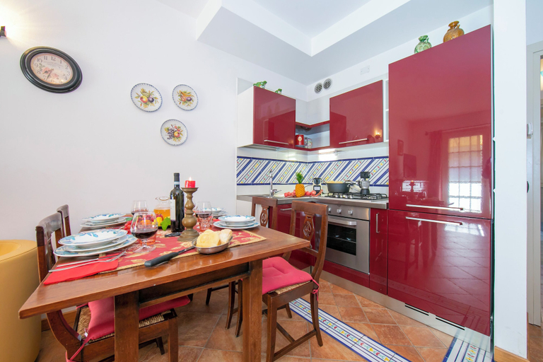 Others 3, Casa Emma with Pool, Brescia