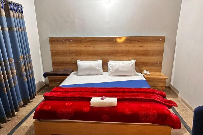 Bedroom 2, Hotel Shelton One, Multan