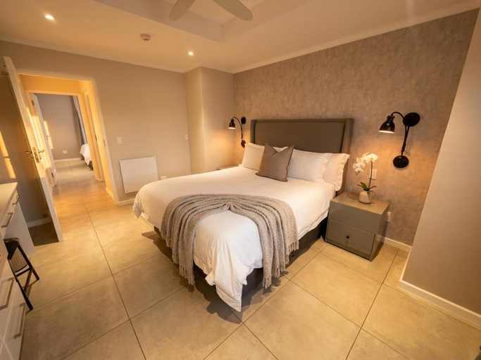 Bedroom 3, Max Executive Apartments, City of Johannesburg