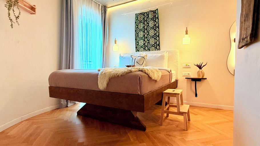 Room 3, Modern Studios Steps from Piața Romană, Municipiul Bucuresti