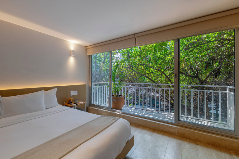 Room 5, Casa Hugo by Capitalia, Mexico City