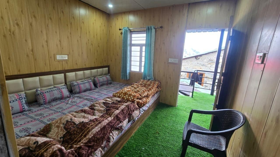 Room 5, Triple S Residency, Rudraprayag