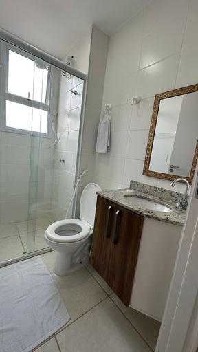 Bathroom 2, Apto. Novo Perto da Praia da Ponta Negra, Maués