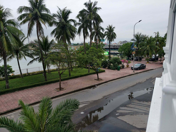 Property grounds, July Hotel Quang Binh, Đồng Hới