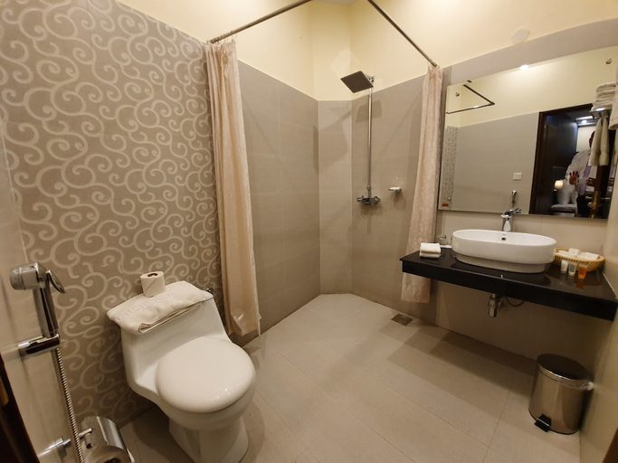 Bathroom 3, S Chalet Multan, Multan