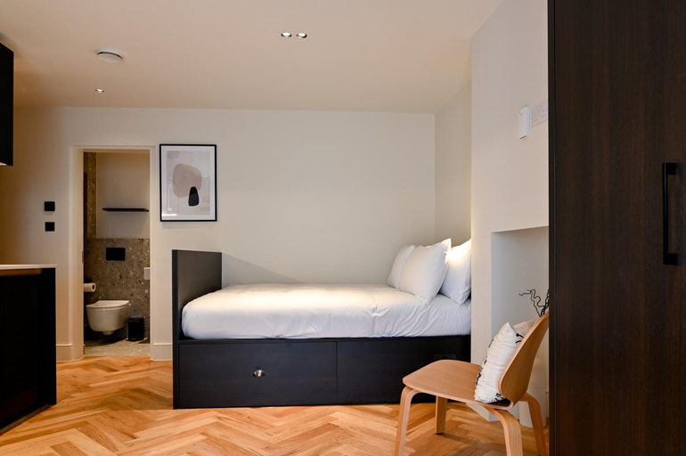 Bedroom 2, Notting Hill Studio Apartments, London