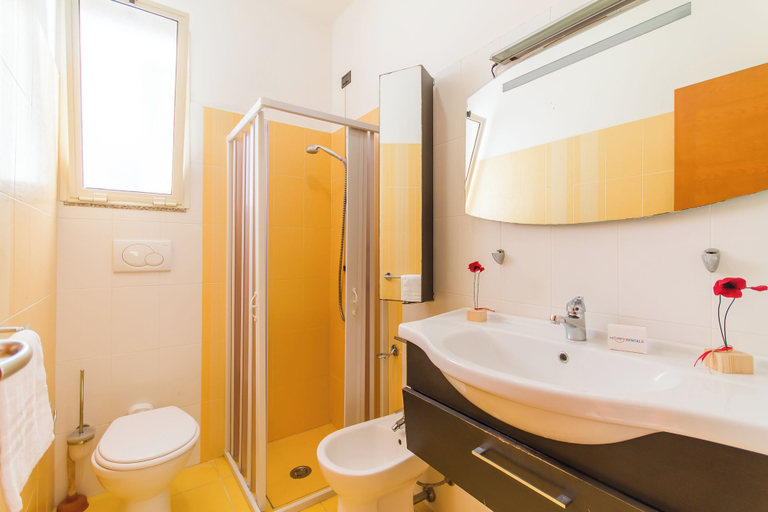 Bathroom 2, Villetta Relax with pool in residence, Lecce