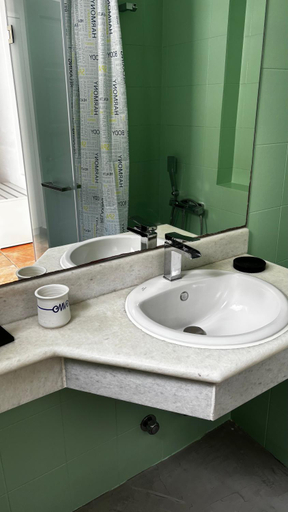 Bathroom, Maryo Village, South Aegean