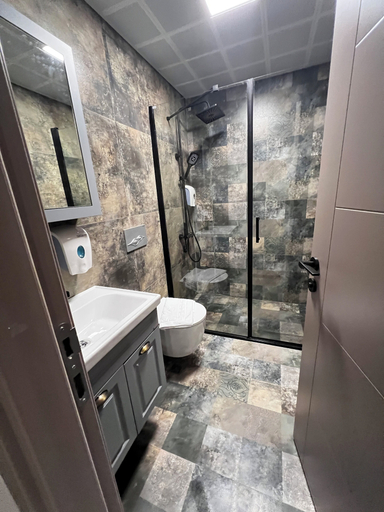 Bathroom 2, HAYAL LARA DELUXE APART OTEL, Antalya