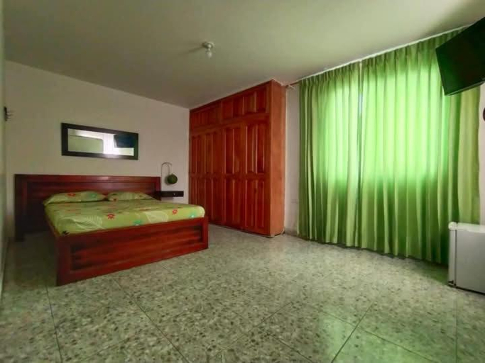 Bedroom 4, Hotel zona rosa marinilla, Marinilla