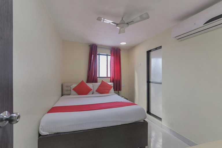 Bedroom 2, Hotel Ascot Neo (A K Palace), Mumbai Suburban
