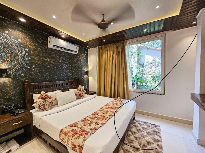 Room 2, Serenity the villa by Beta Bawarchi, Hoshangabad
