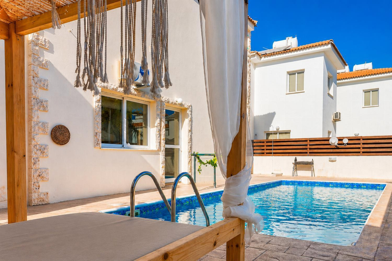 Sport & Beauty 4, Argiro Bright Villa