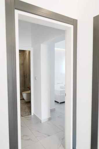Bathroom 3, Eos ApartHotel, Sarandës