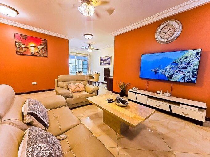 Others 5, Ibranad Apartment, Tema