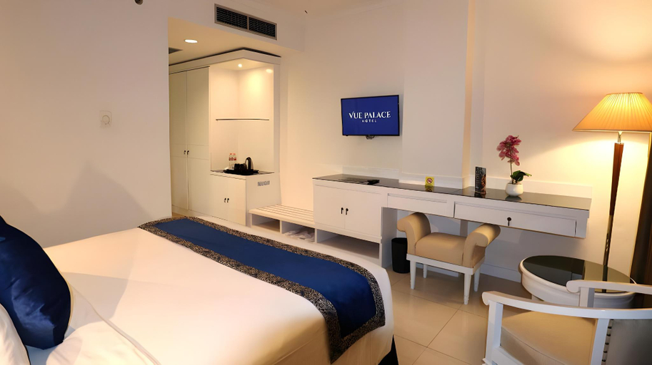 bedroom 16