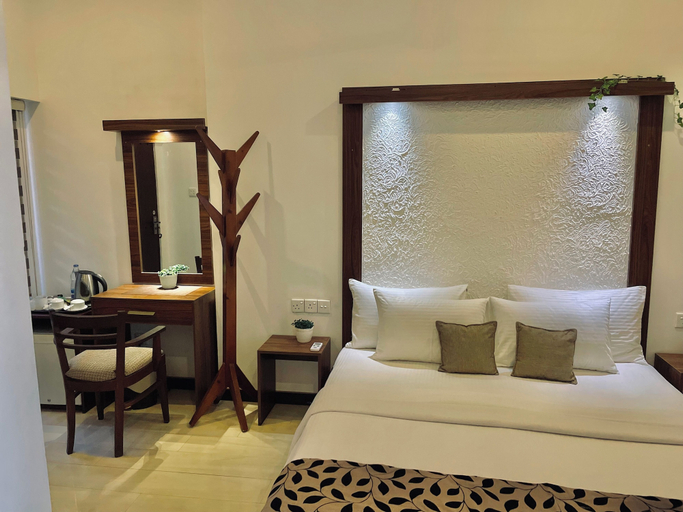 Bedroom 2, 8 Plus Motels, Negombo