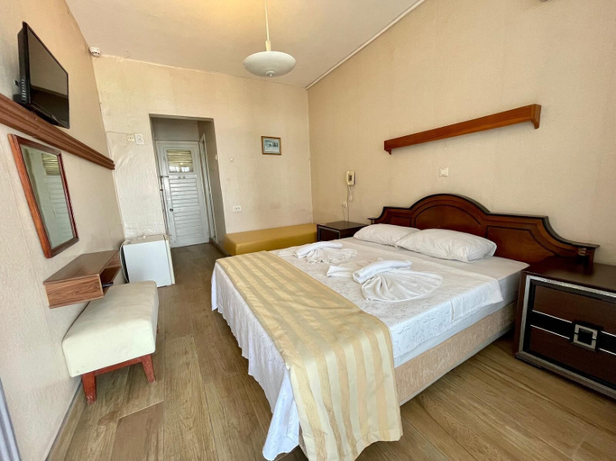 Bedroom 3, Gülplaj Hotel, Erdek