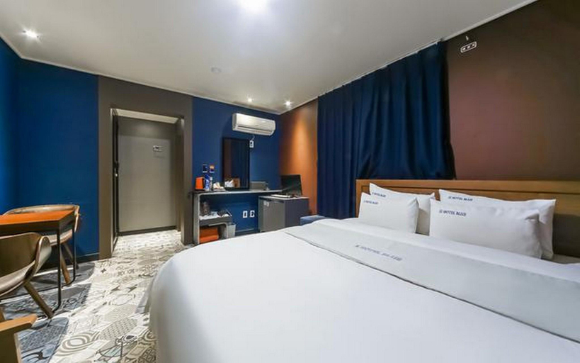 Bedroom 4, Geoje Gohyeon Hotel Blue, Geoje