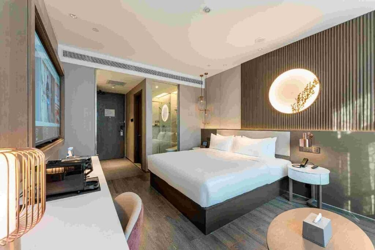 Room 3, Crystal Hotel Shanghai North Sichuan Rd, Shanghai