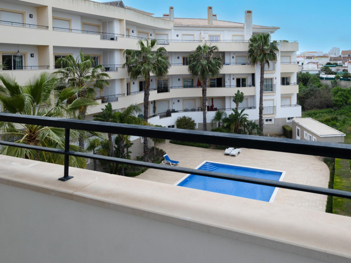Others 4, Pool View 3 Bed Apartment, Lagos
