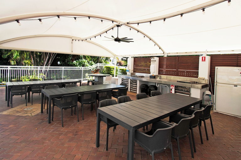 Food & Drinks 4, Ocean Sands Resort, Gold Coast