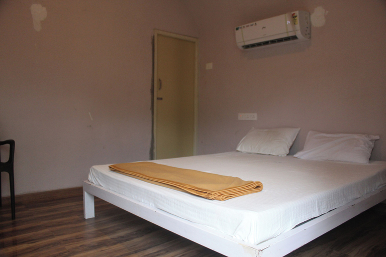 Room 3, Ivory Inn, Tirunelveli
