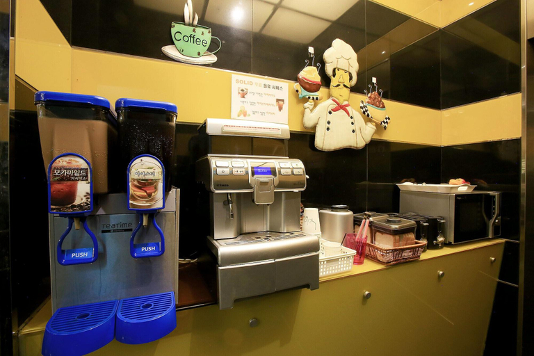 Food & Drinks 5, Suyu Solid Hotel, Gangbuk