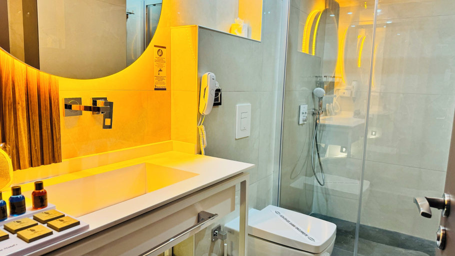 Bathroom 5, Telmessos City Hotel ADULTS ONLY, Fethiye