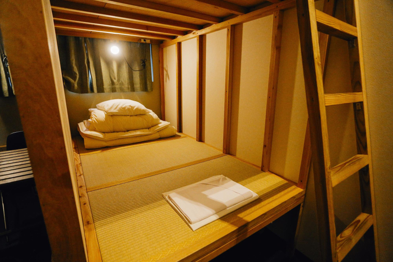 Bedroom 3, Aien Coffee And Hostel, Chatan