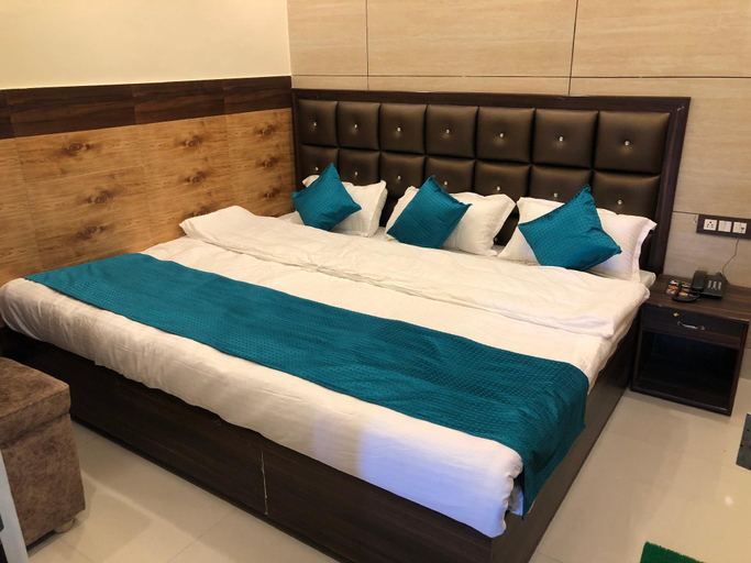 Others 3, Famous Haridwar, Hardwar
