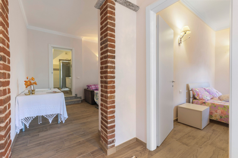 Room 3, Little Mermaid of Stresa, Verbano-Cusio-Ossola
