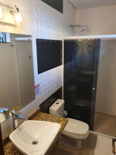 Bathroom 3, POUSADA JURERE, Florianopolis