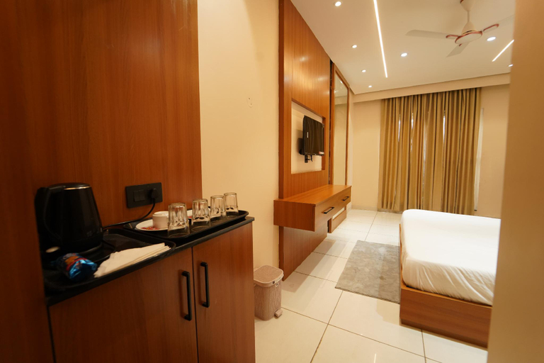 Facilities, Hotel the republic , Sahibzada Ajit Singh Nagar