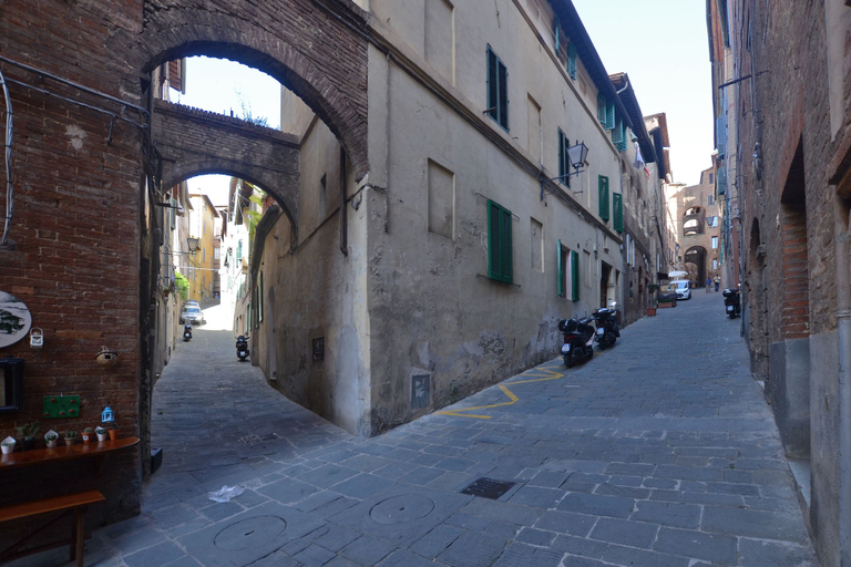 Parking, Casina Di Giada, Siena