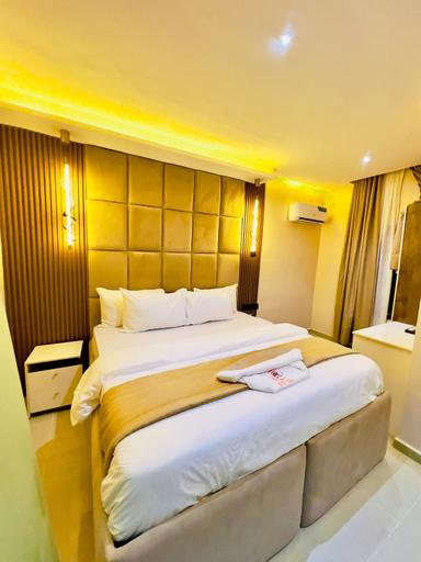 Bedroom 2, Emiez Apartment and Hotel, Ikpoba-Okha