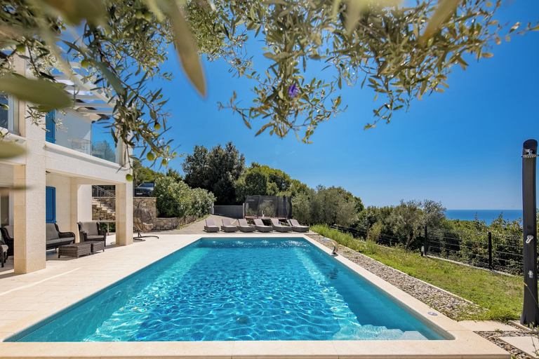 Pool 3, Villa Luka With Private Pool & Sea View, Raša