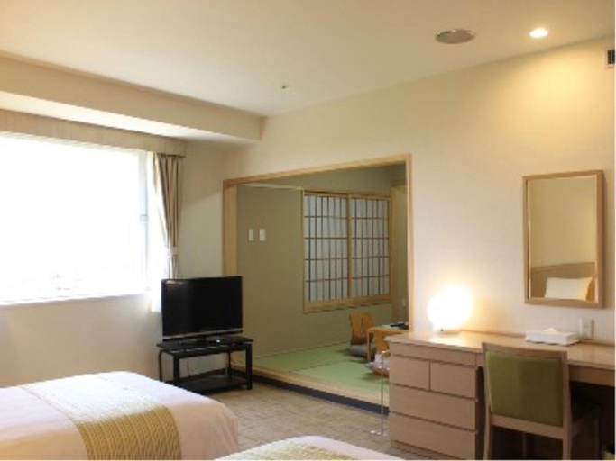 Bedroom 3, Crefeel Koto, Higashiōmi