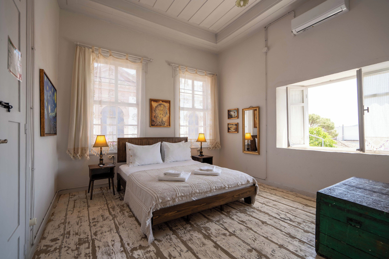 Bedroom, Nana Cunda, Ayvalık
