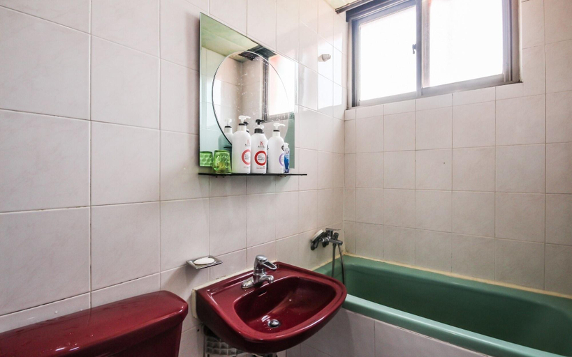 Bathroom 5, Yeosu Sinseng, Yeosu