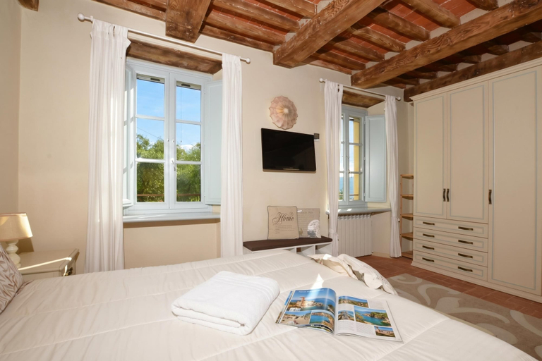 Bedroom, Alloro Grillo, Lucca