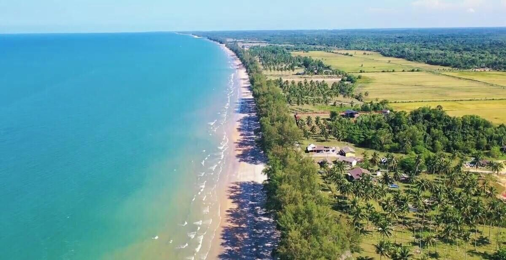 Beach 4, Kuantan putra home, Lipis