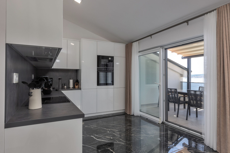 Private kitchen 4, Pool Apartments Crikvenica, Crikvenica