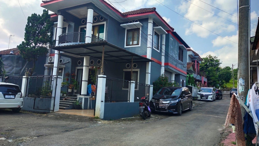 Others 5, HOMESTAY BINTANG SYARIAH , Banyumas